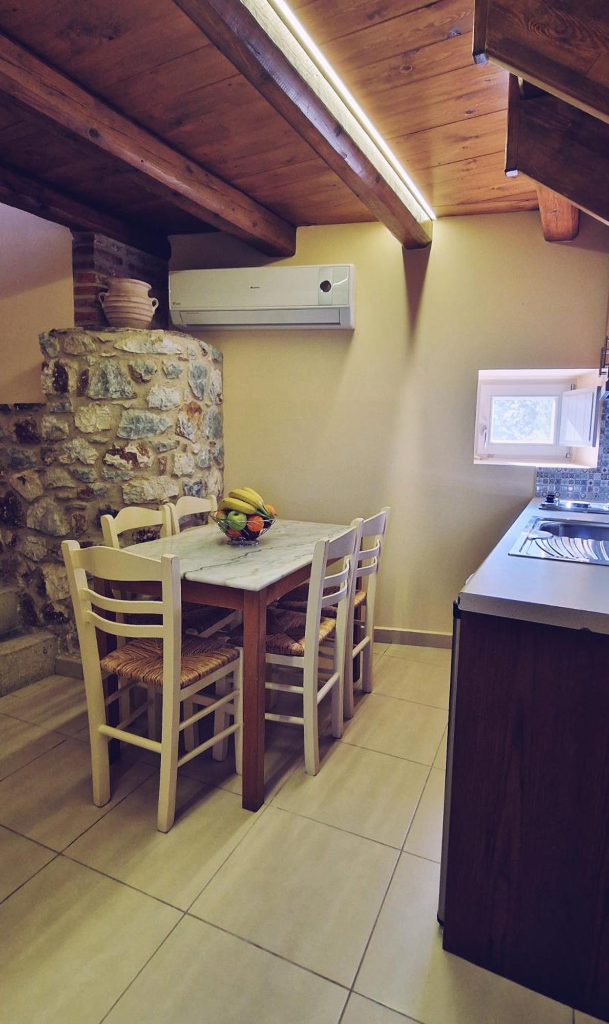 Arxontiko Taygeti Hotel Mystras Exterior foto